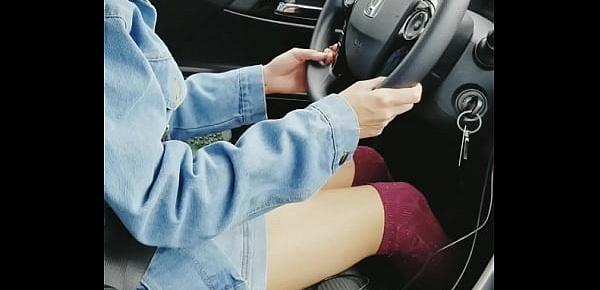  Indian uber driver sexy thighs short skirt